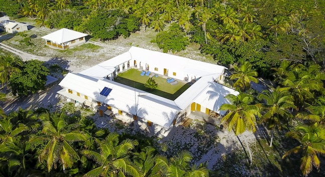 ASTOVE CORAL HOUSE - Astove Atoll